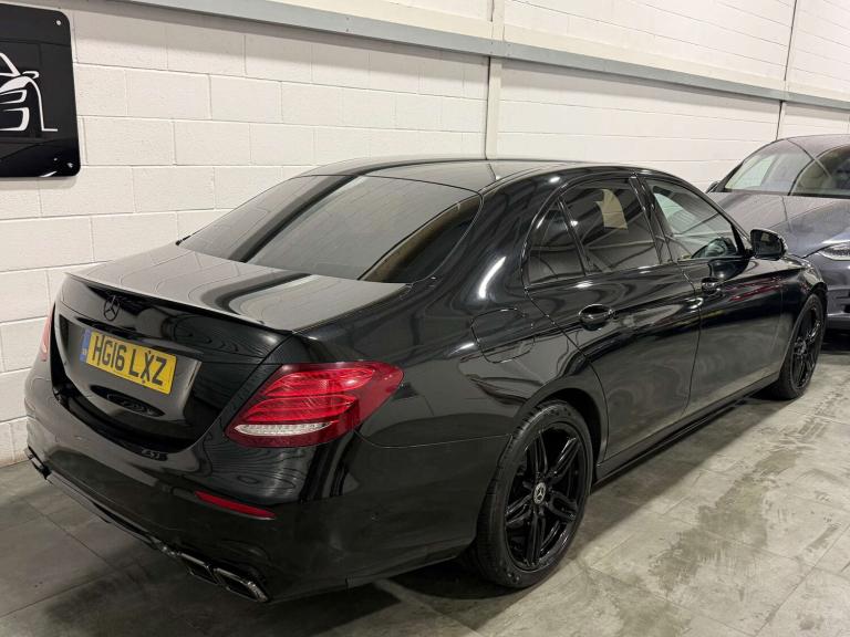 2016 Mercedes-Benz E Class E220d AMG Line 4dr 9G-Tronic SALOON DIESEL Automatic