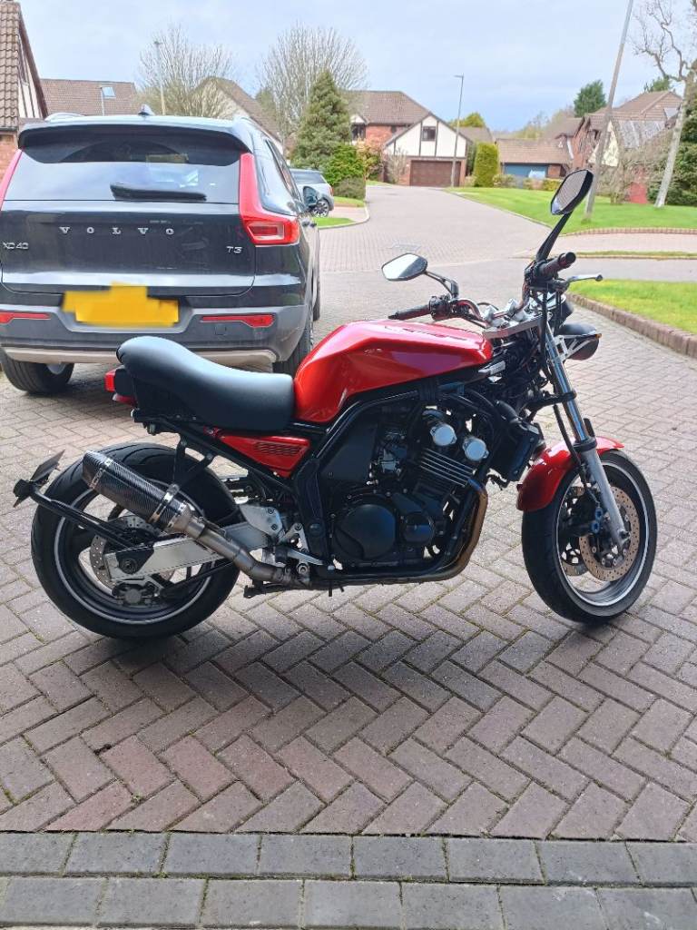 Yamaha FZS 600 Street Fighter