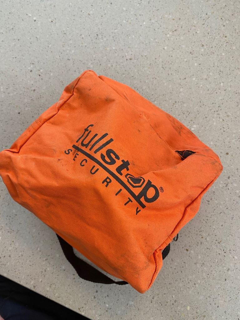 Hitch lock Full stop Saracen Ultra 