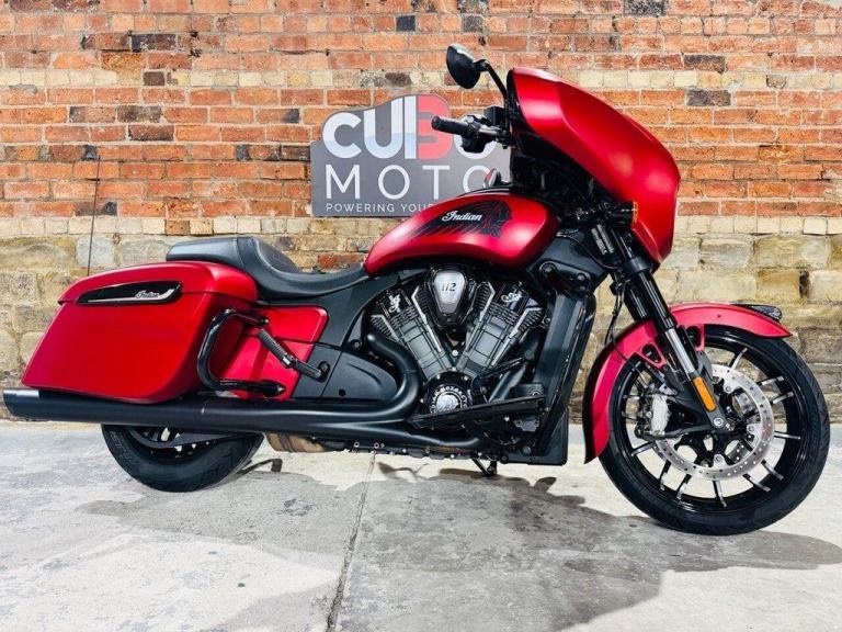 INDIAN CHIEFTAIN POWERPLUS DARK HORSE 1834 2025