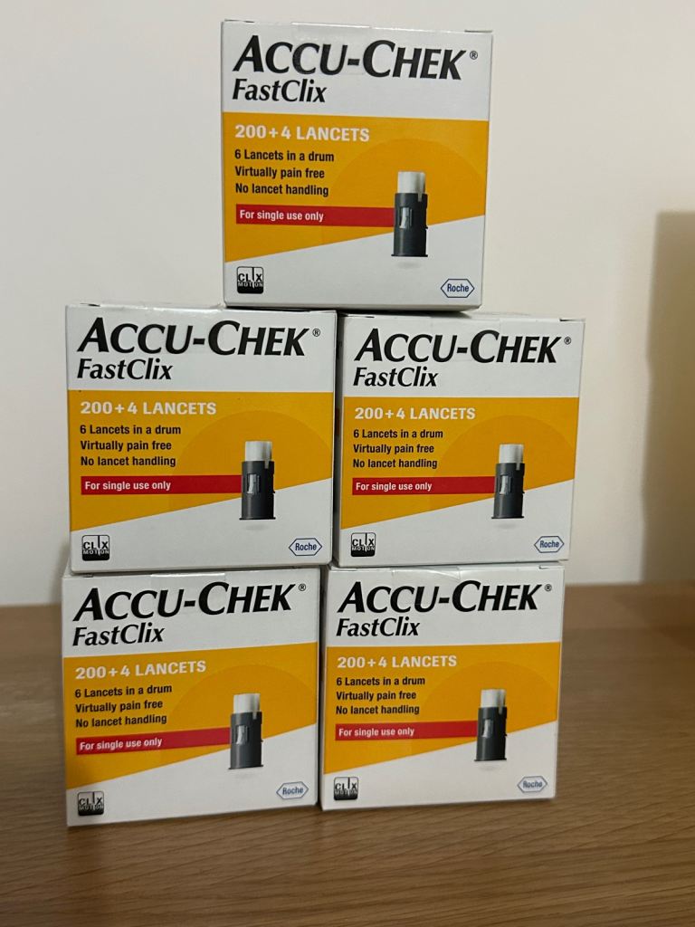 5 Brand new Accu-Chek FastClix (200+4 count)
