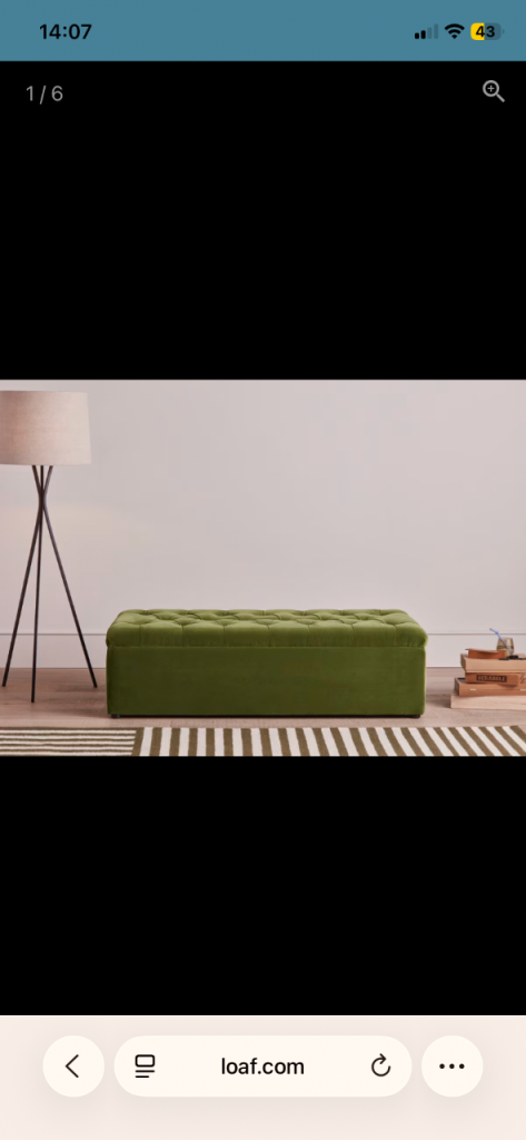 Loaf Bed In A Button - Grass Green Velvet