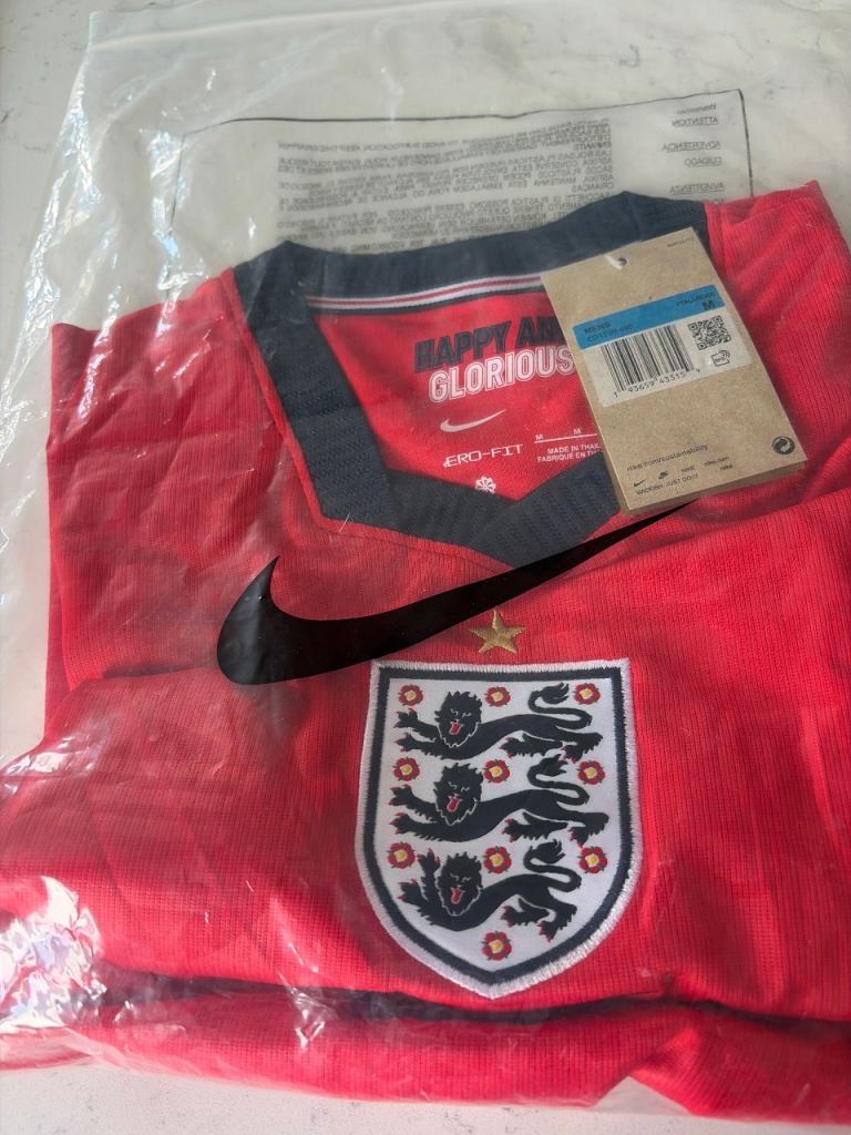 New Nike England away Football Shirt - Red, Size L