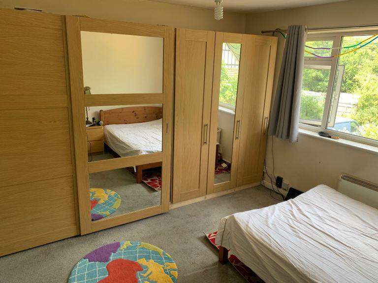 DOUBLE ROOM FOR RENT IN STAINES ..TW19