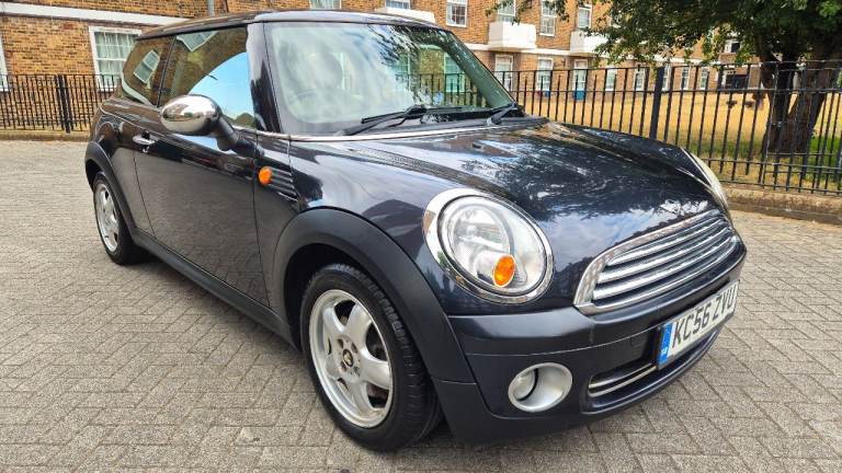 Mini cooper automatic 1.6 petrol ulez free pan roof full service history runs excellent 