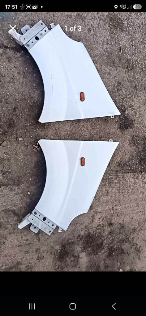 Vauxhall Vivaro 2006-2014 Front Wings – White – Pair