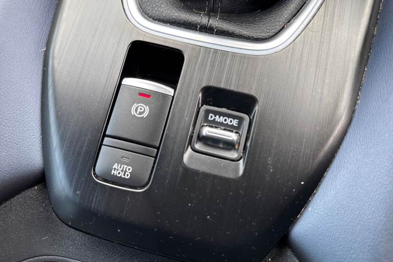 2022 Nissan Qashqai 1.3 DiG-T MH Tekna 5dr Hatchback Petrol Manual