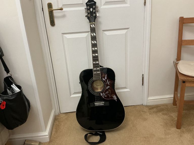 Epiphone hummingbird guitar