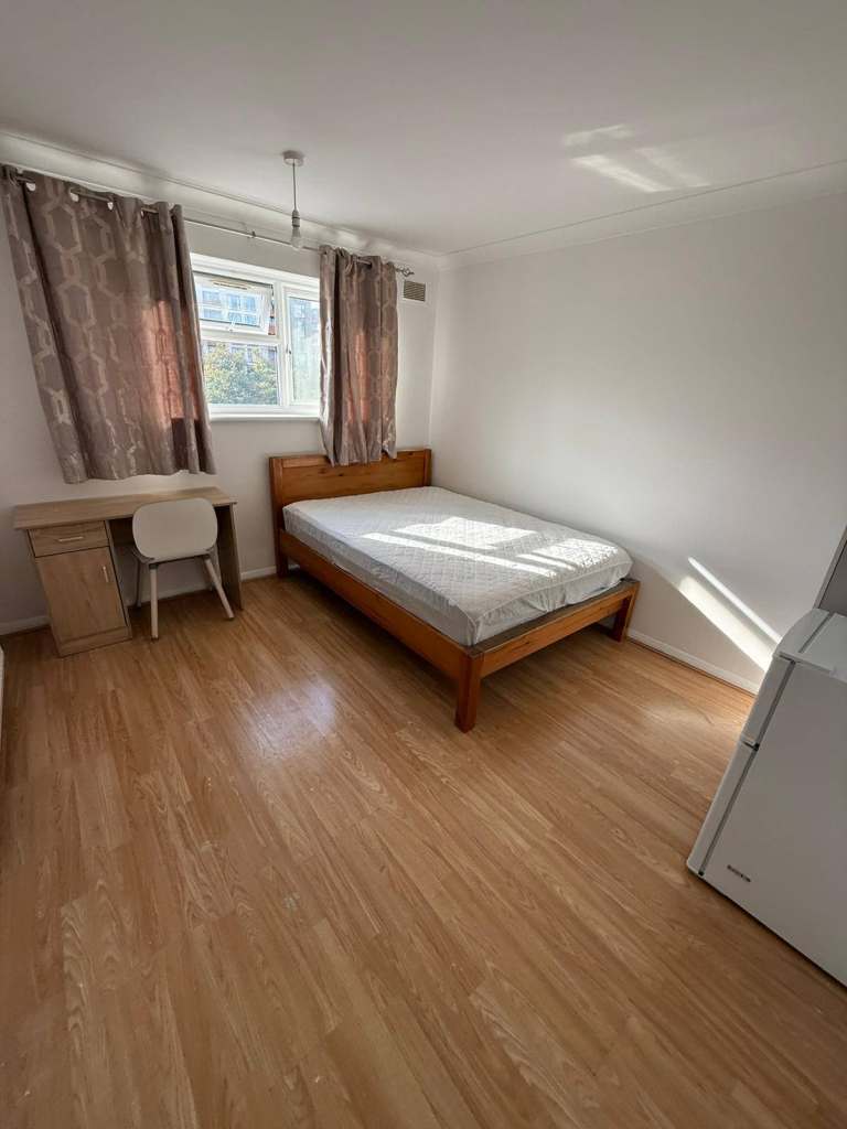 🌻Comfortable Rooms Available in Stratford House with Outdoor Space | Bills Included!