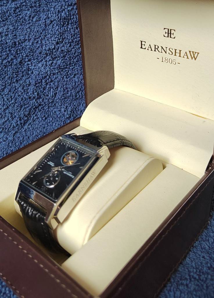 EARNSHAW WATCH 