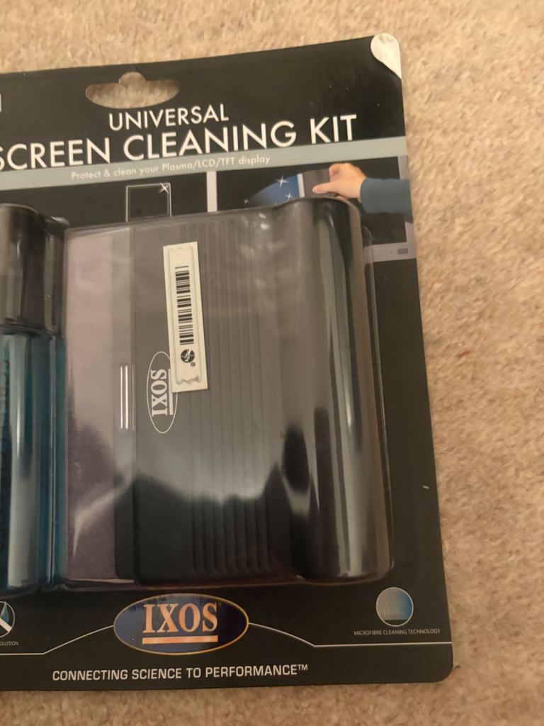 Universal screening cleaning kit 