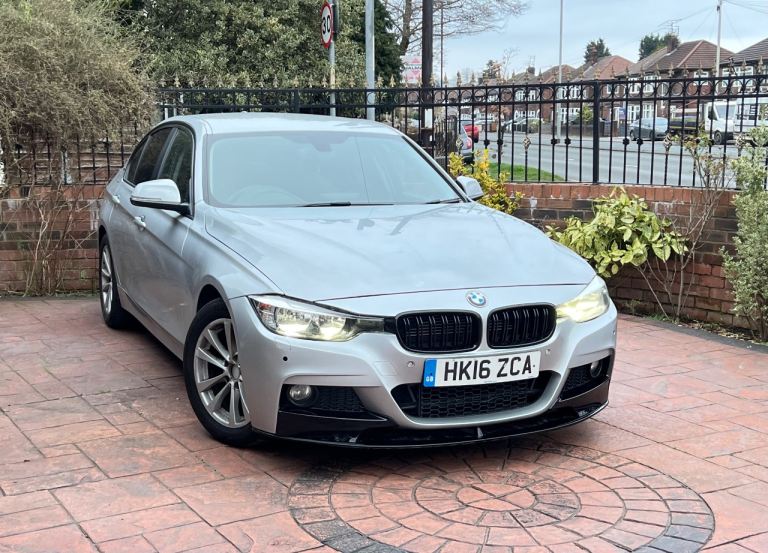 BMW 3 Series 330e Electric Plug-in Hybrid 2.0L Petrol 2016 - Semi-Automatic