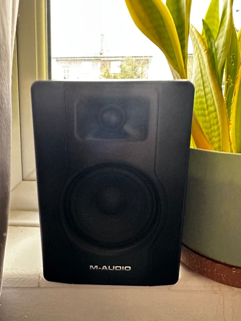 M-Audio BX4 Active Studio Monitor Speakers (Pair) – Excellent Condition