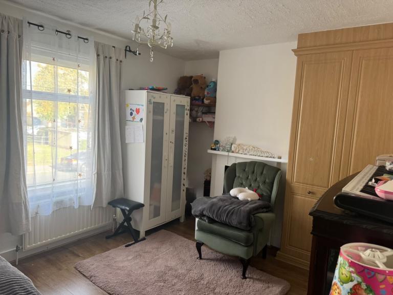 Two bedroom house for rent HA5 | in Pinner, London | Gumtree
