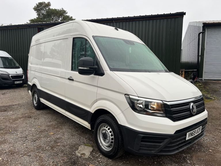 2019 Volkswagen Crafter 2.0 TDI 140PS Startline High Roof Van Mercedes sprinter SUPERB VAN PANEL ...