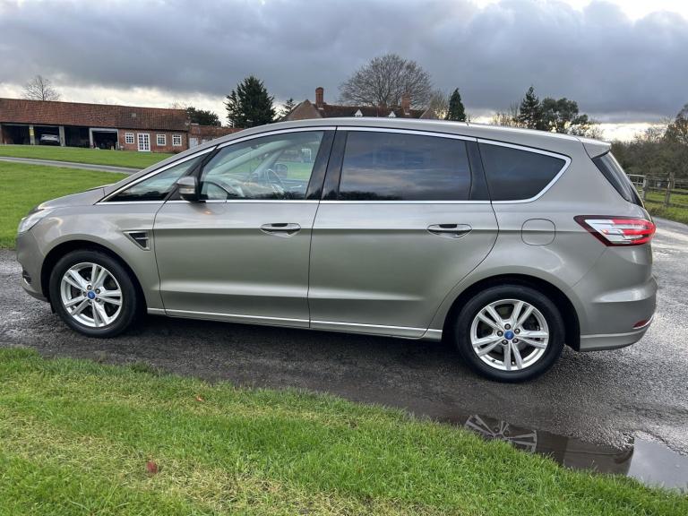 FORD S-MAX 2.0 TDCi Titanium 2015