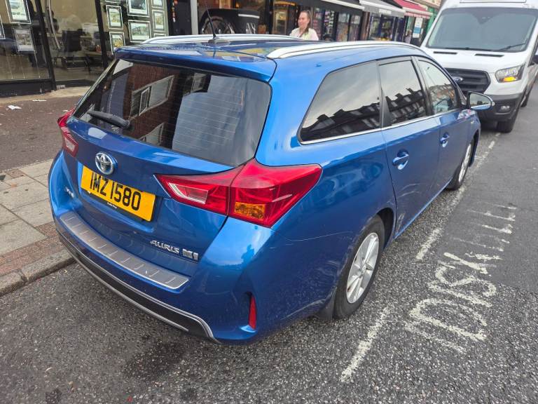 Toyota, AURIS, Estate, 2013, New Hybrid Battery 🔋,New 12V 🔋,New Mot £3250 Only