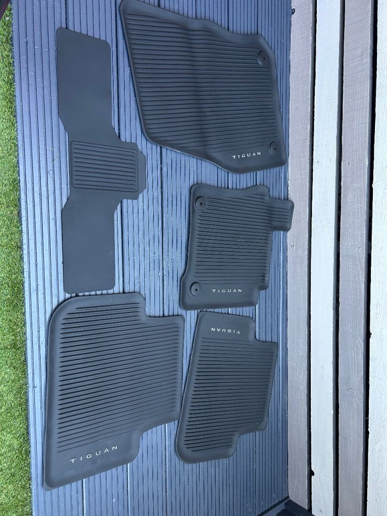 VW MARK 3 TIGUAN RUBBER MATS
