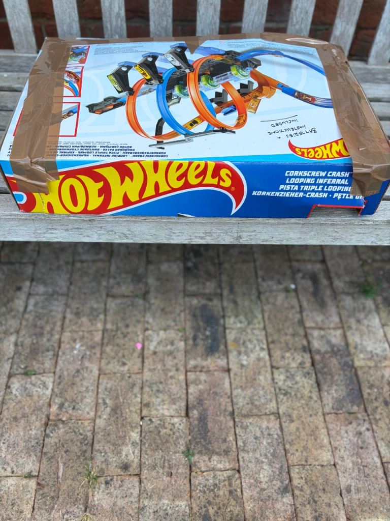 Hot Wheels Triple Loop Crash Track Set - Good Condition