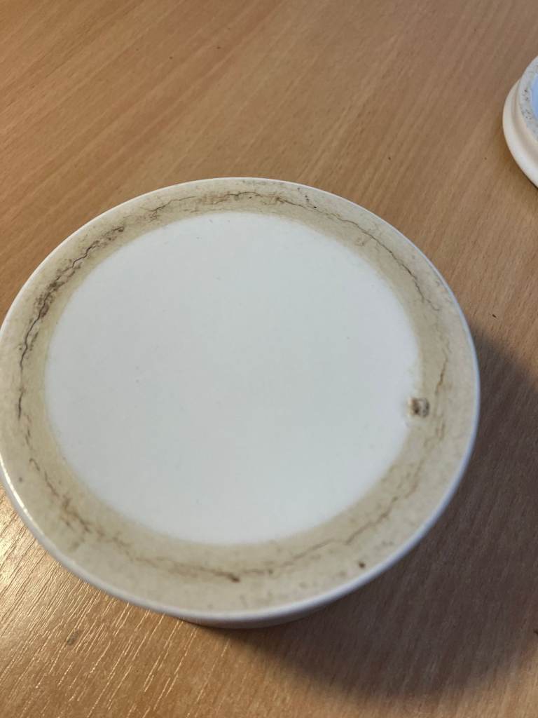 Vintage St. James’s ‘Flacker Shooting’ Porcelain Pot with Lid.