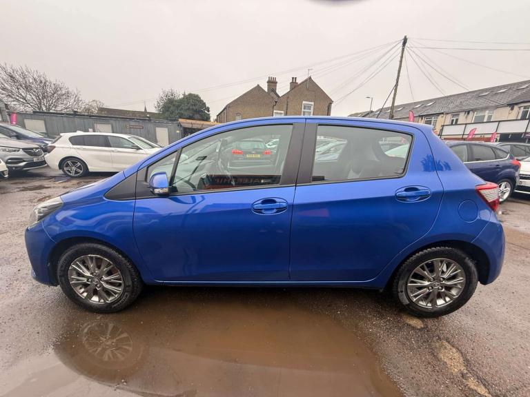 2017 Toyota Yaris 1.5 VVT-i Icon 5dr HATCHBACK PETROL Manual