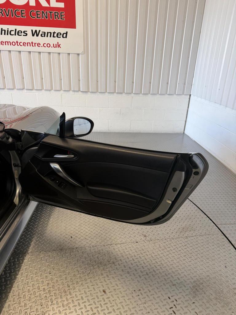 2018 Fiat 124 Spider 1.4 MultiAir Lusso Euro 6 2dr CONVERTIBLE Petrol Manual