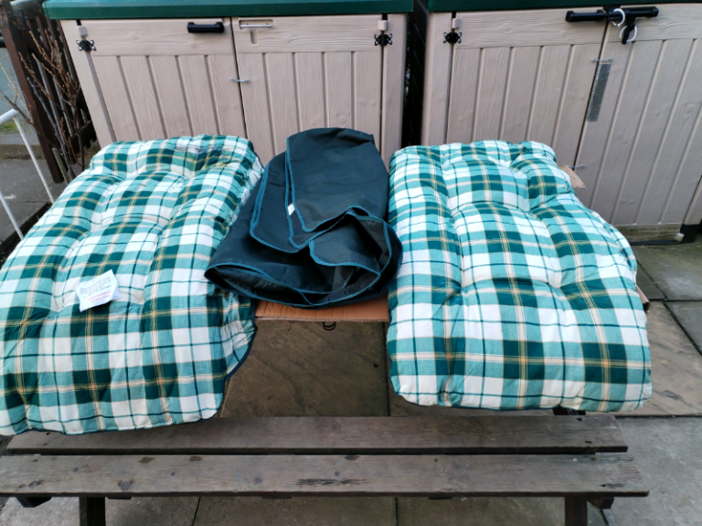 Accessories for garden swing