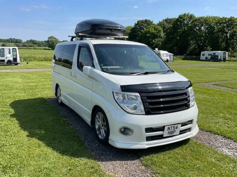 2005 Nissan Elgrand Campervan