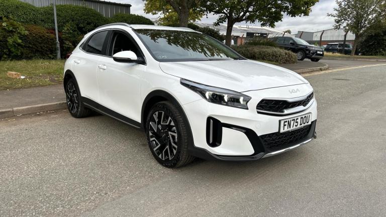 2025 Kia XCeed 1.5 T-GDi MT 3 HATCHBACK Petrol Manual