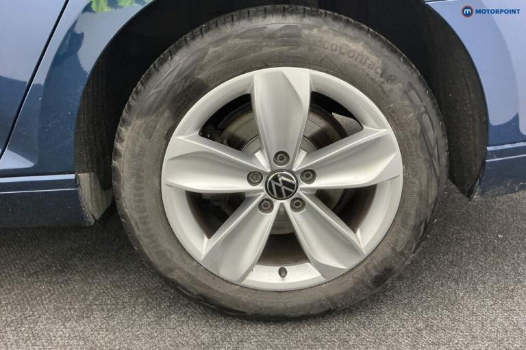 2021 Volkswagen Passat 2.0 TDI EVO SCR SE Nav 5dr ESTATE DIESEL Manual