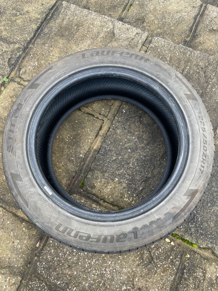 Laufenn S Fit EQ Plus 225/50R17