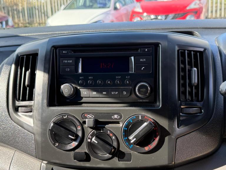 2016 Nissan NV200 1.5 dCi Acenta Van CAR DERIVED VAN DIESEL Manual