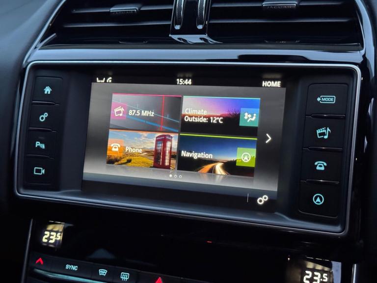 2016 Jaguar XE 2.0d [180] Portfolio 4dr Auto AWD SALOON DIESEL Automatic