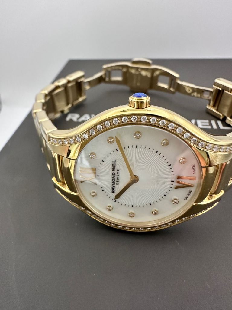 Raymond Weil Noemia 32mm Gold PVD watch 