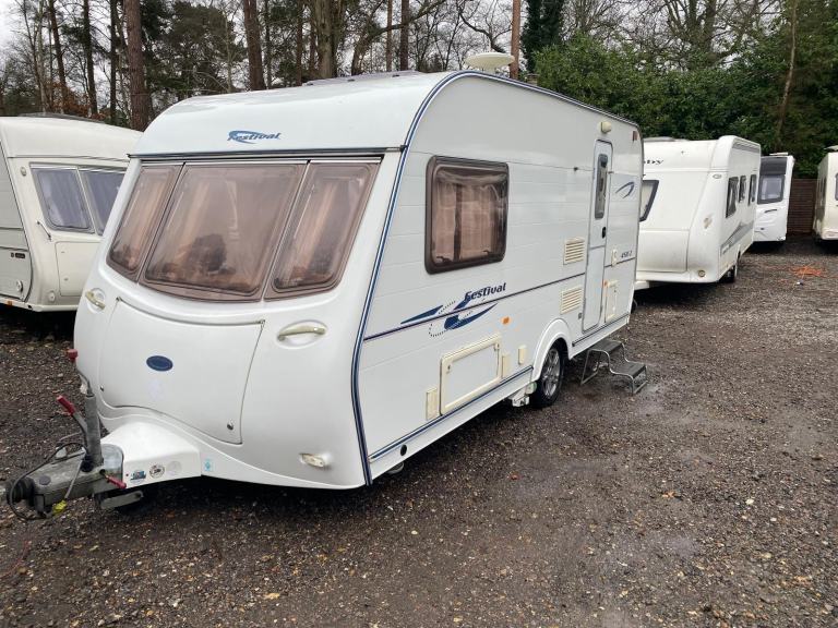 COACHMAN FESTIVAL 450/2 - 2006 - 2 BERTH - MOVER - GREAT STARTER VAN - BARGAIN 