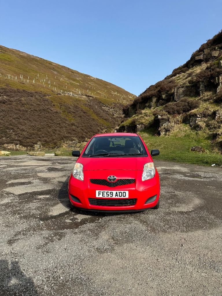 Toyota, YARIS, Hatchback, 2010, Manual, 998 (cc), 3 doors