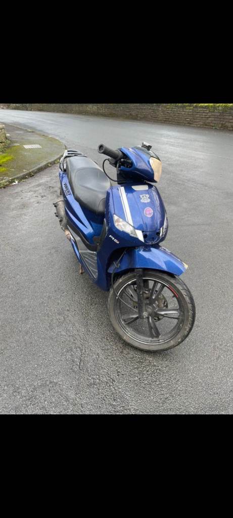 Peugeot, TWEET 125 RS, 2021, 125 (cc)