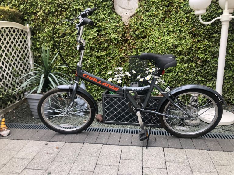 Raleigh folding bike used once