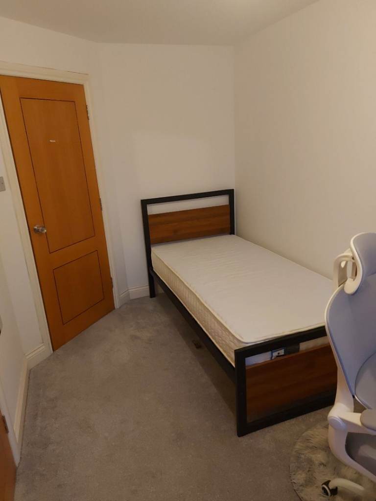 Single room in Slateford