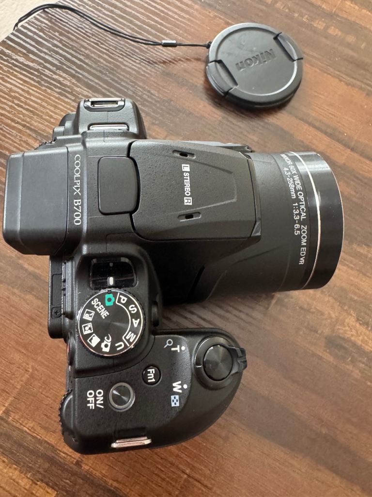 Nikon Coolpix B700 Bridge Camera - Very Good Condition