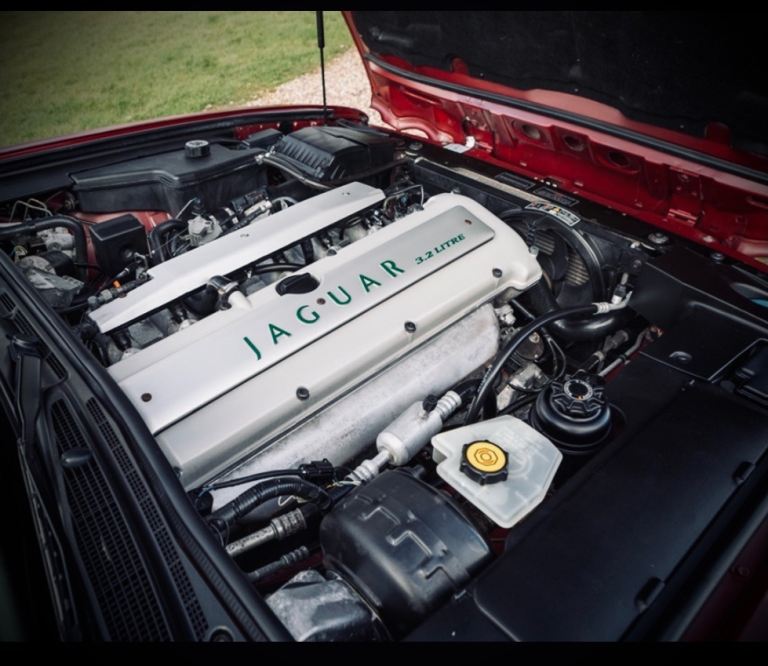 Jaguar 3.2 Exclusive 1996 ( 50’000 mls ) 