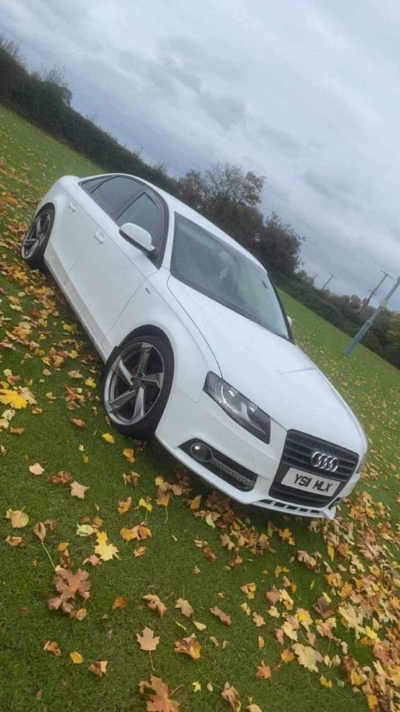 Audi, A4, Saloon, 2011, Manual, 1968 (cc), 4 doors