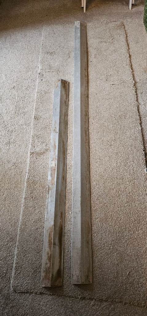 2 x plasterers aluminum feather edges