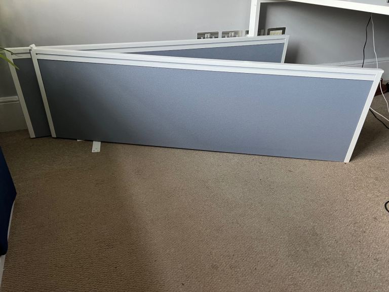 Desk Partitions 