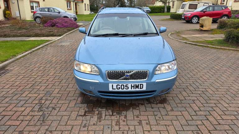 Volvo v70 £1900 ovno