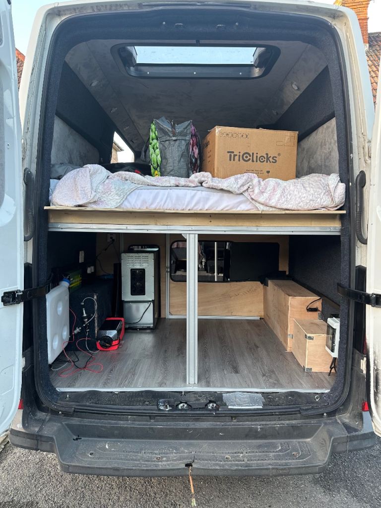 Volkswagen Crafter MWB 2.0tdi Campervan