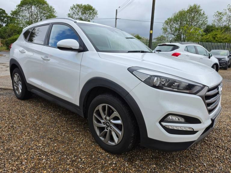 2016 16 HYUNDAI TUCSON 2.0 CRDI BLUE DRIVE SE NAV SUV 5DR DIESEL MANUAL EURO 6 (