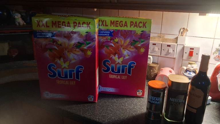 Mega Pack surf tropical Lily washing powder