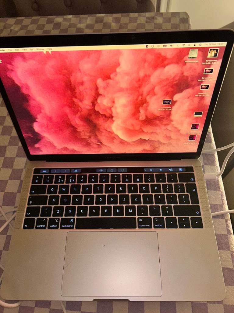 Macbook Pro 2019 13" with new battery