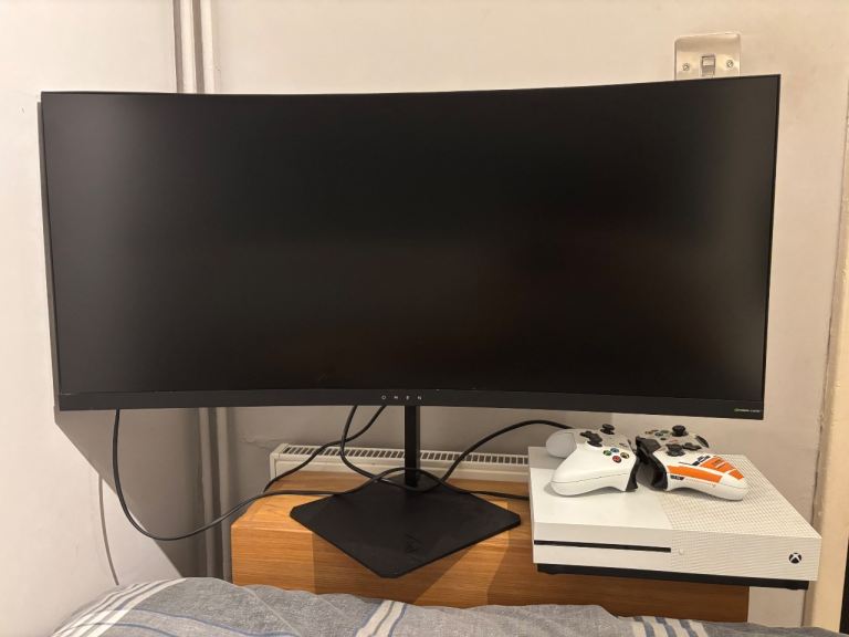 HP Omen X35 Ultra Wide QHD Gaming Monitor